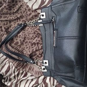 NINE WEST BLACK PURSE SILVER CHAIN& LEATHER STRAP SUPER CUTE